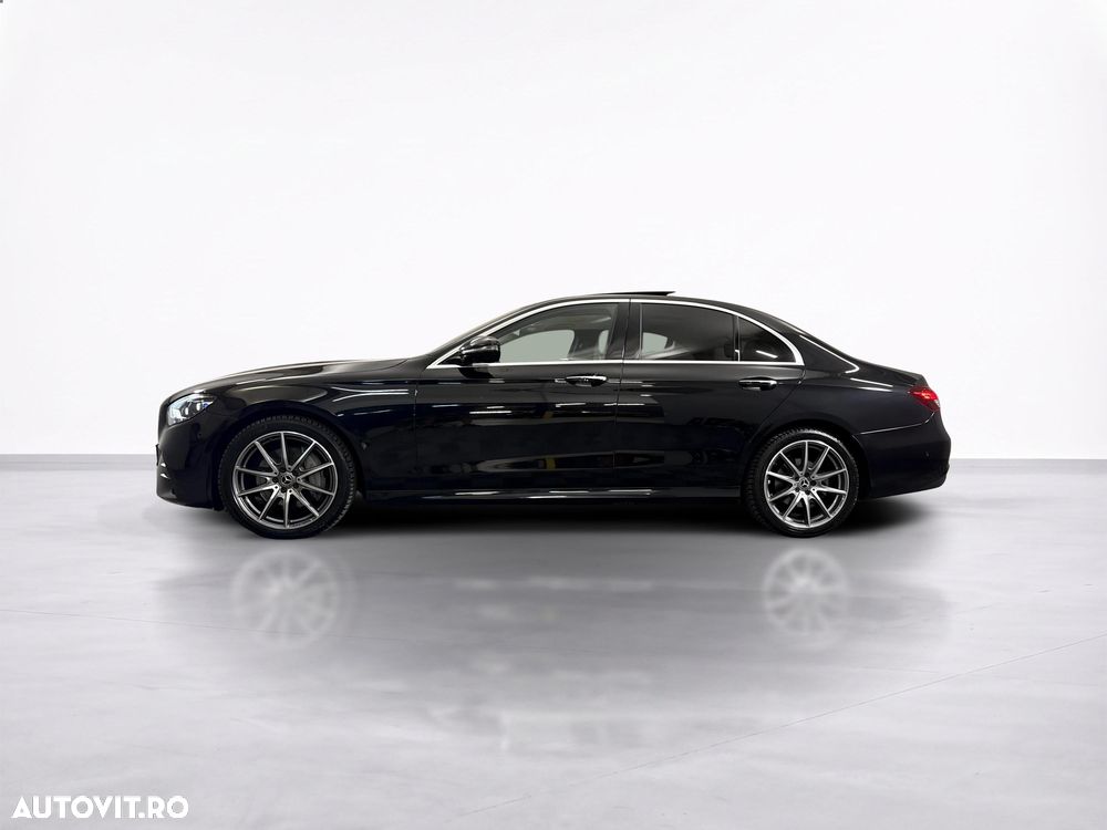 Mercedes-Benz E 220 d 4MATIC 9G-TRONIC AMG Line - 3
