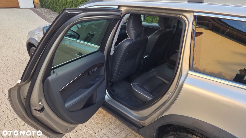 Volvo XC 70 D5 AWD Summum - 14
