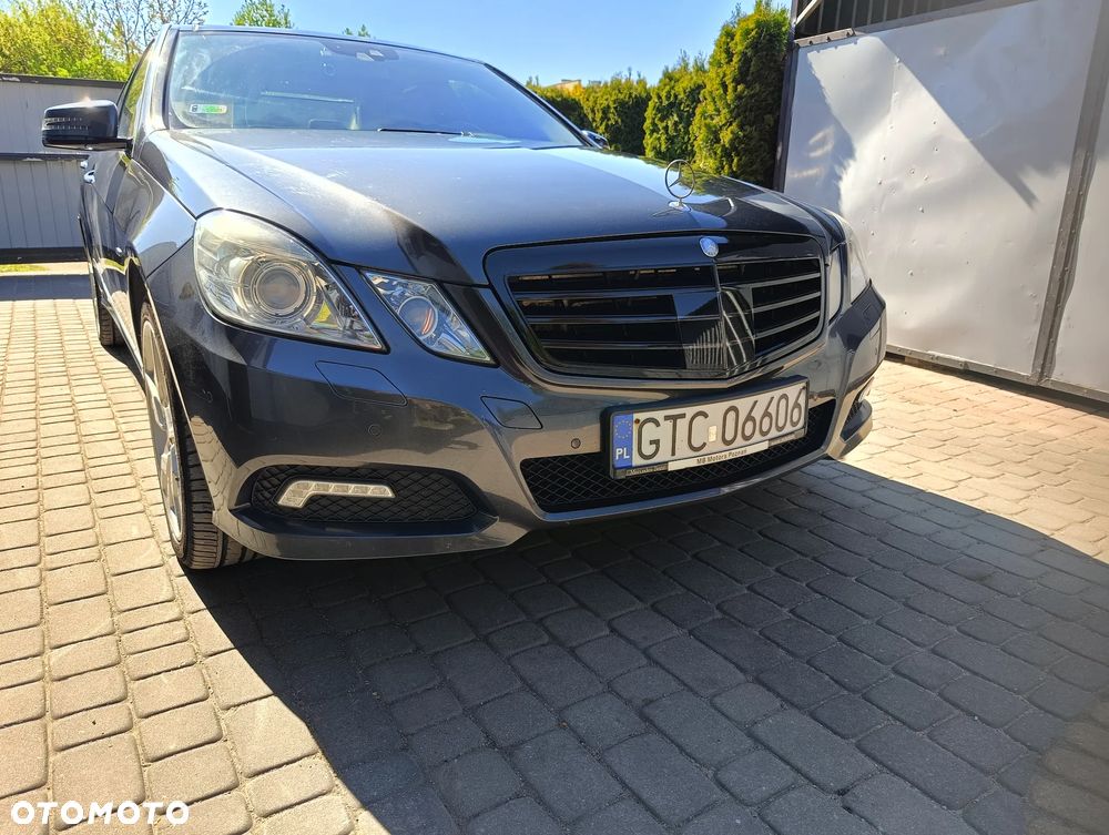 Mercedes-Benz Klasa E 350 CDI BlueEff Avantgarde - 1