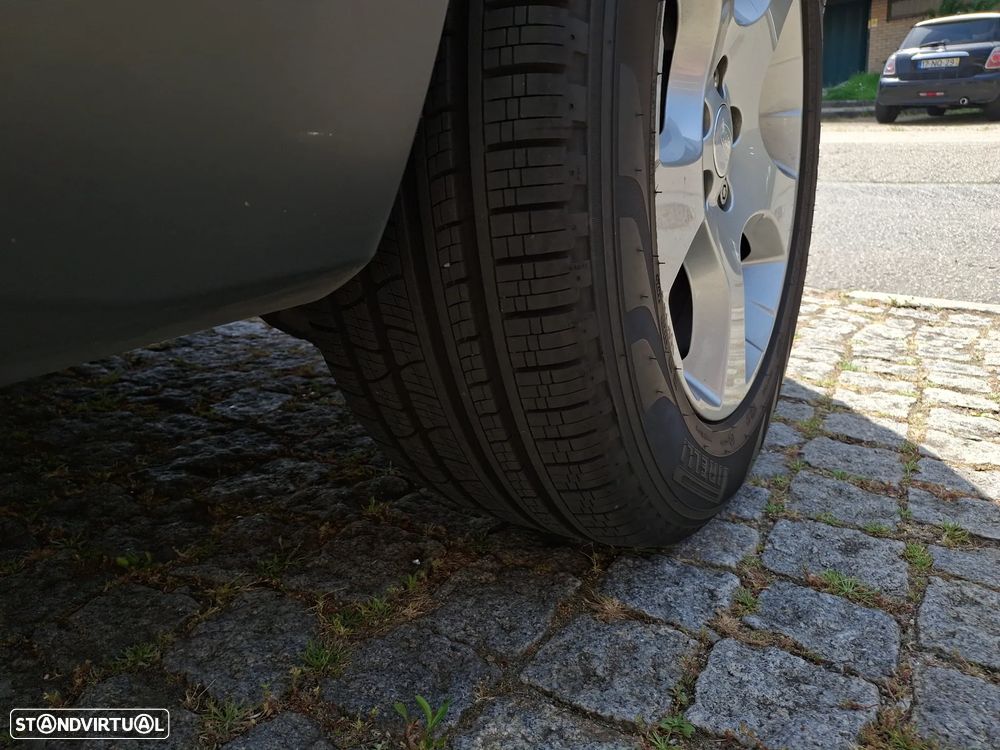 Land Rover Discovery Sport - 20