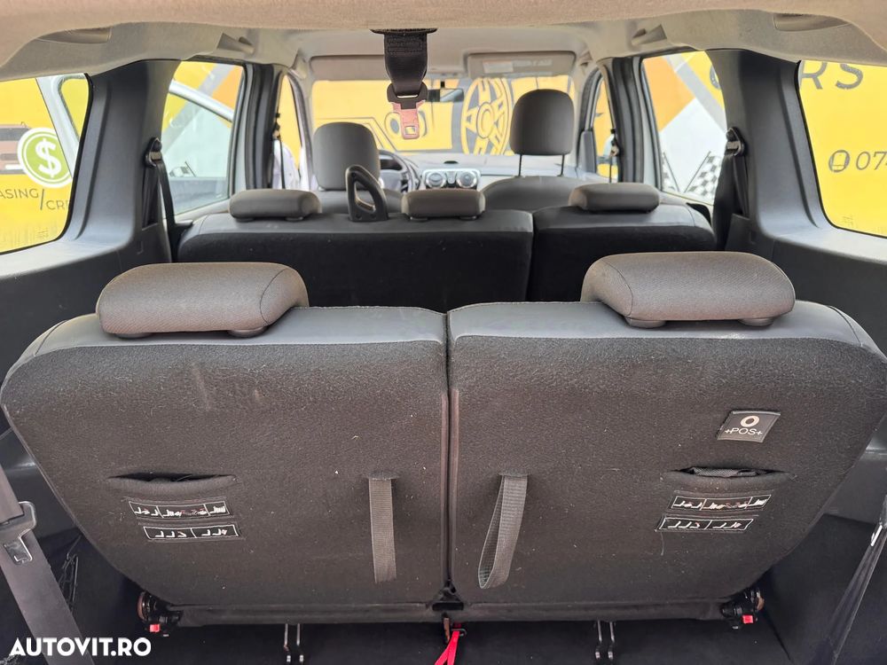 Dacia Lodgy 1.5 dCi Stepway - 10