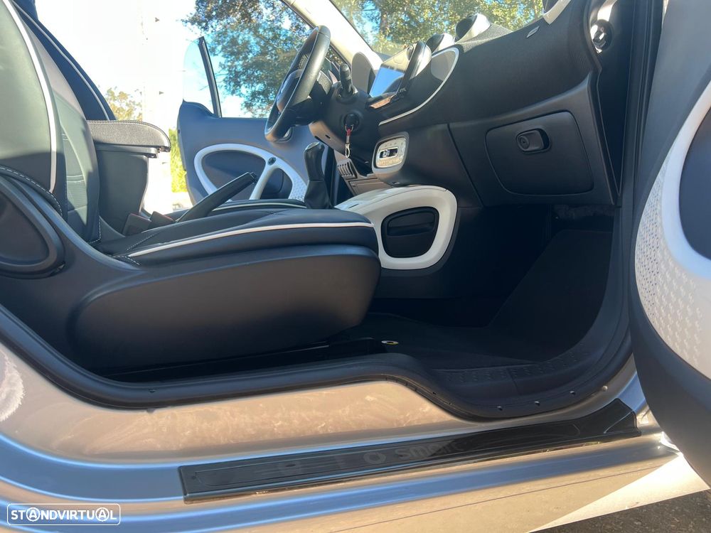 Smart ForTwo Coupé 1.0 Passion 71 - 31