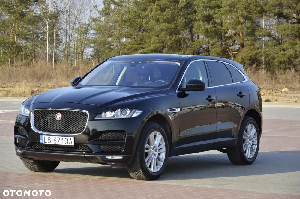 Jaguar F-Pace 30t AWD Prestige - 11