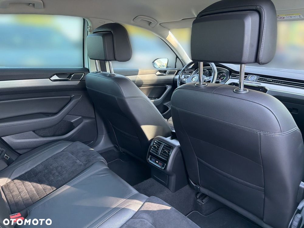 Volkswagen Passat 1.5 TSI EVO Highline DSG - 34
