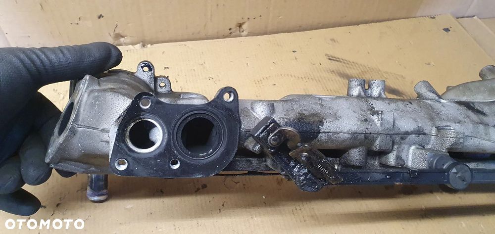 Kolektor ssący lewy Mercedes R-Klasa W251 3.0 CDI - 3