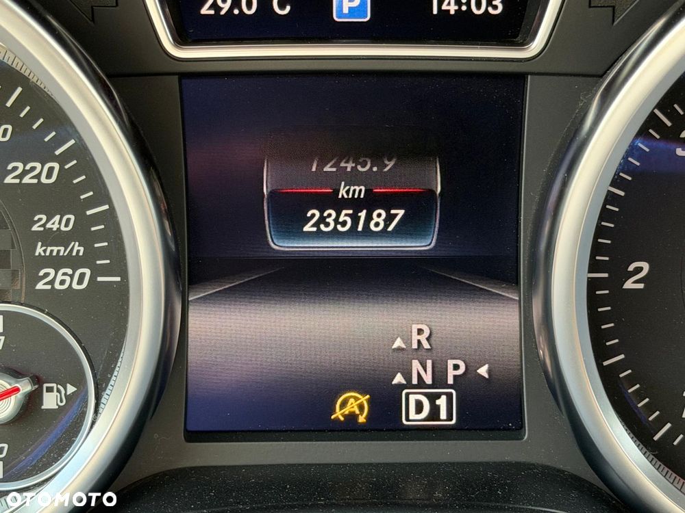 Mercedes-Benz GLE 350 d 4Matic 9G-TRONIC Exclusive - 26