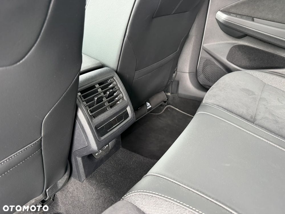 Volkswagen Golf 1.5 eTSI mHEV Life Plus DSG - 11