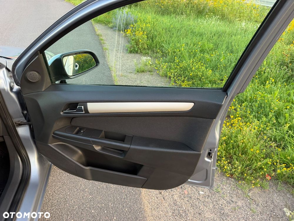 Opel Astra 1.4 Enjoy - 13