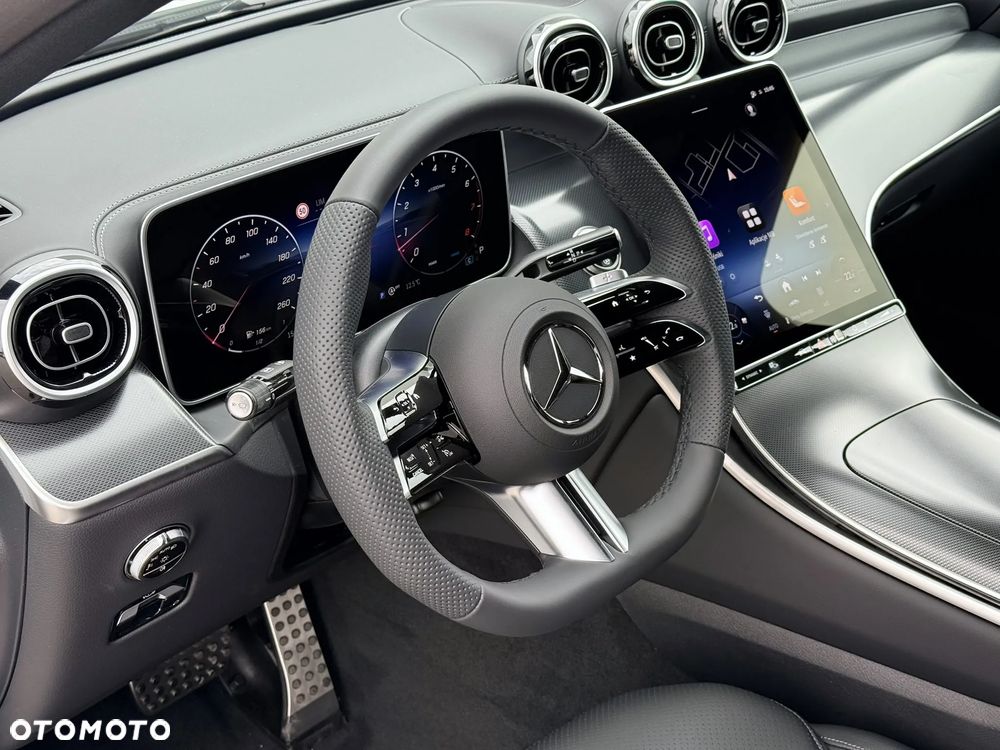 Mercedes-Benz GLC - 23