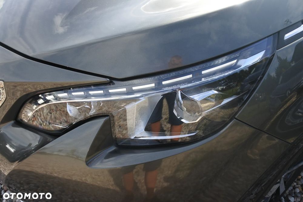 Peugeot 3008 1.6 THP Allure S&S EAT6 - 27