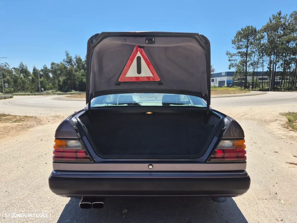 Mercedes-Benz W124 (1984-1997) - 15