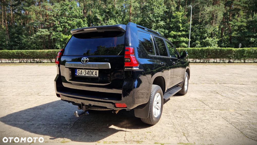 Toyota Land Cruiser LC 2.8 D-4D Prado - 14
