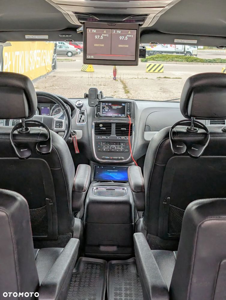 Dodge Grand Caravan 3.6 R/T - 9