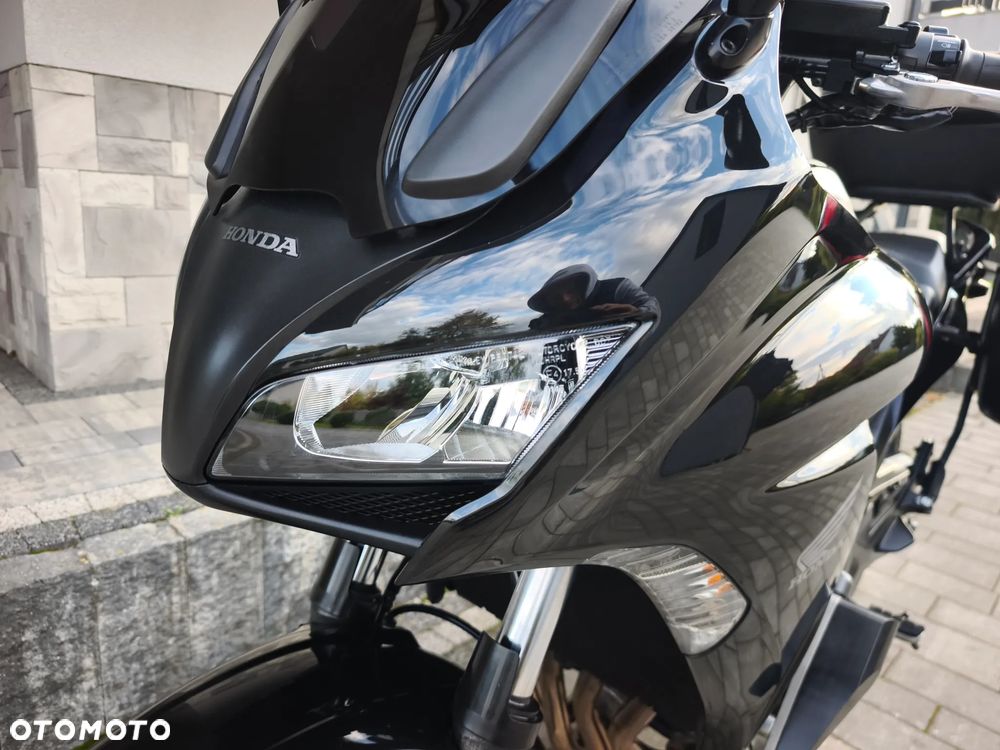 Honda CBF - 37