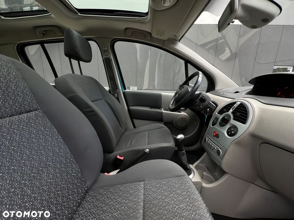 Renault Modus - 11
