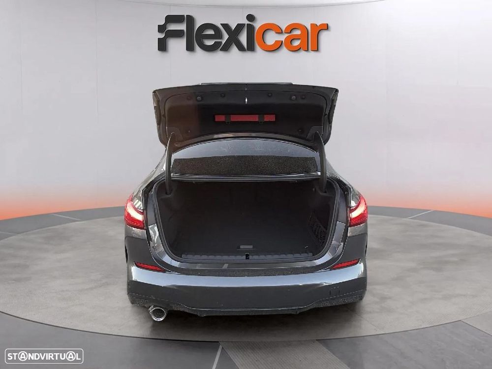 BMW 216 Gran Coupé - 12