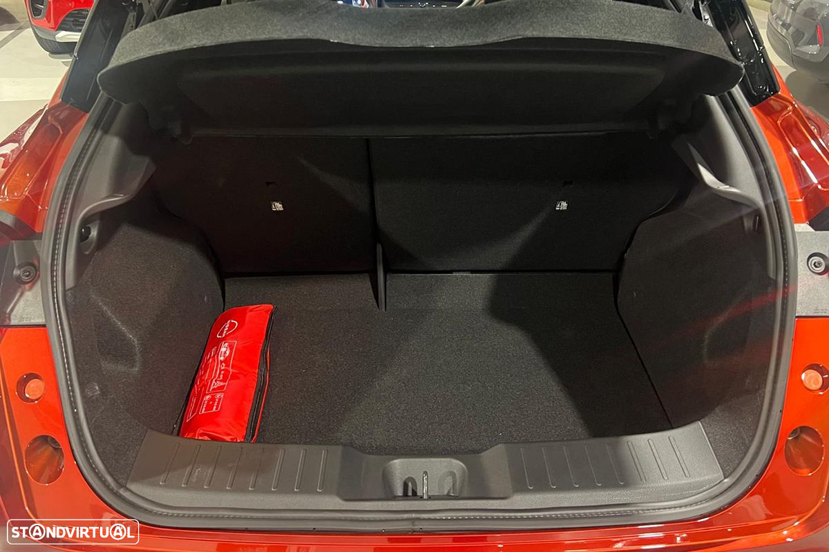 Nissan Juke 1.0 DIG-T N-Connecta NAV.+TwoTone NC - 12