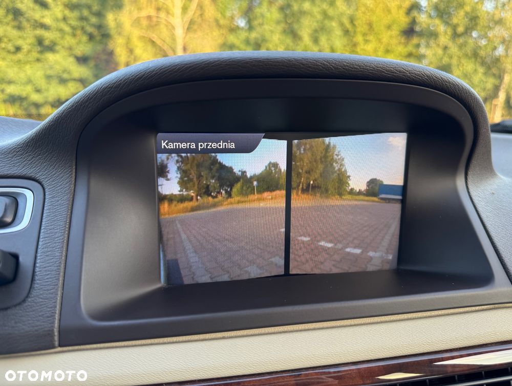 Volvo XC 70 - 14