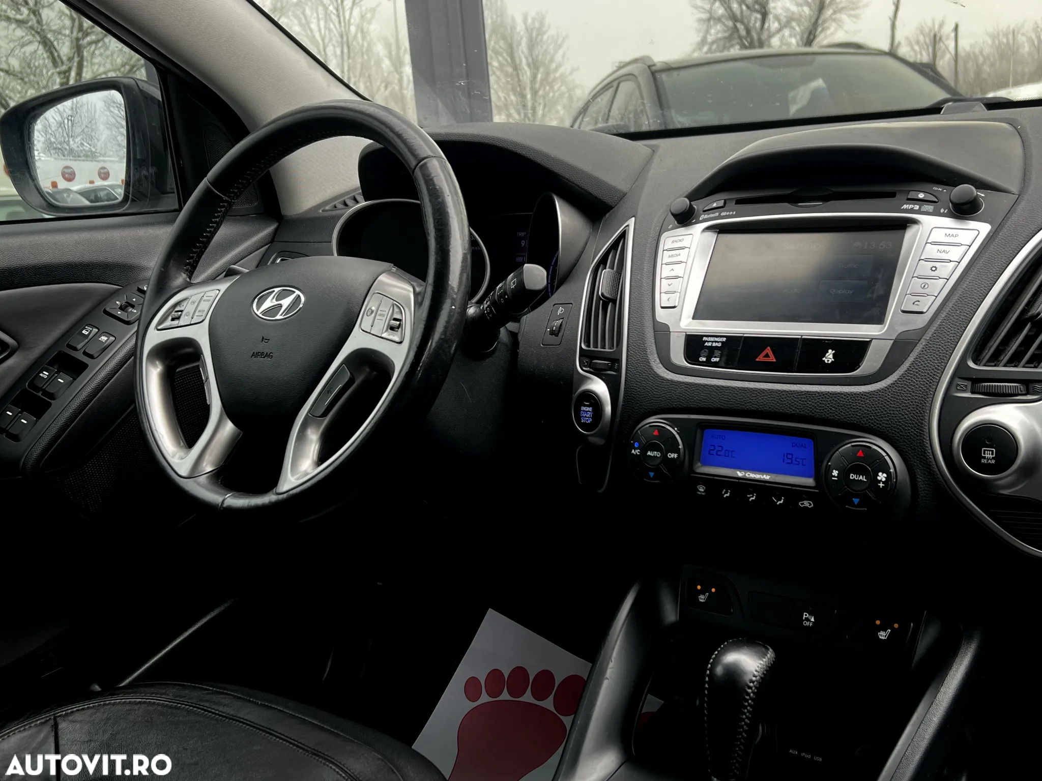 Hyundai ix35 2.0 CRDi 4WD Automatik Style - 9