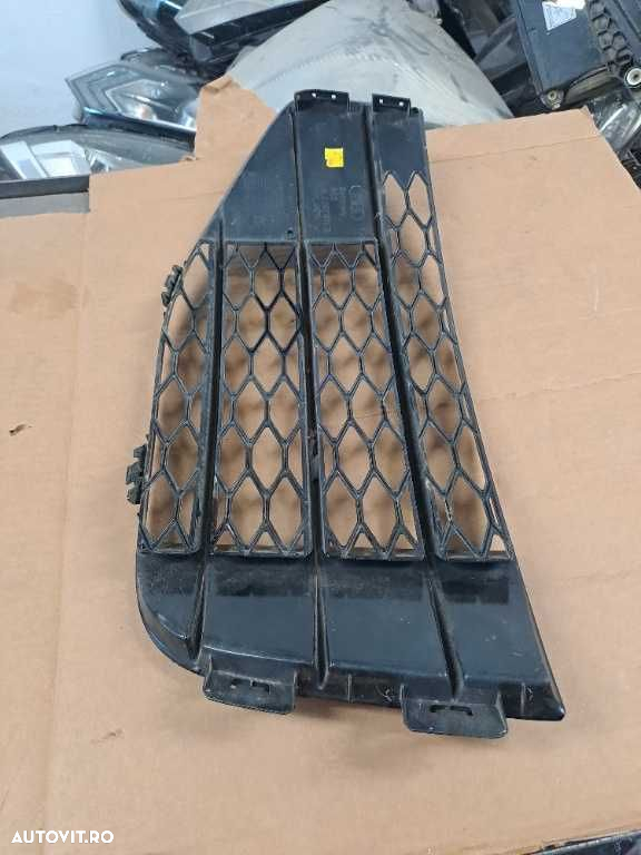 Grila dreapta bara fata Audi Q7 an 2007-2016 cod 4L0807676B originala - 6
