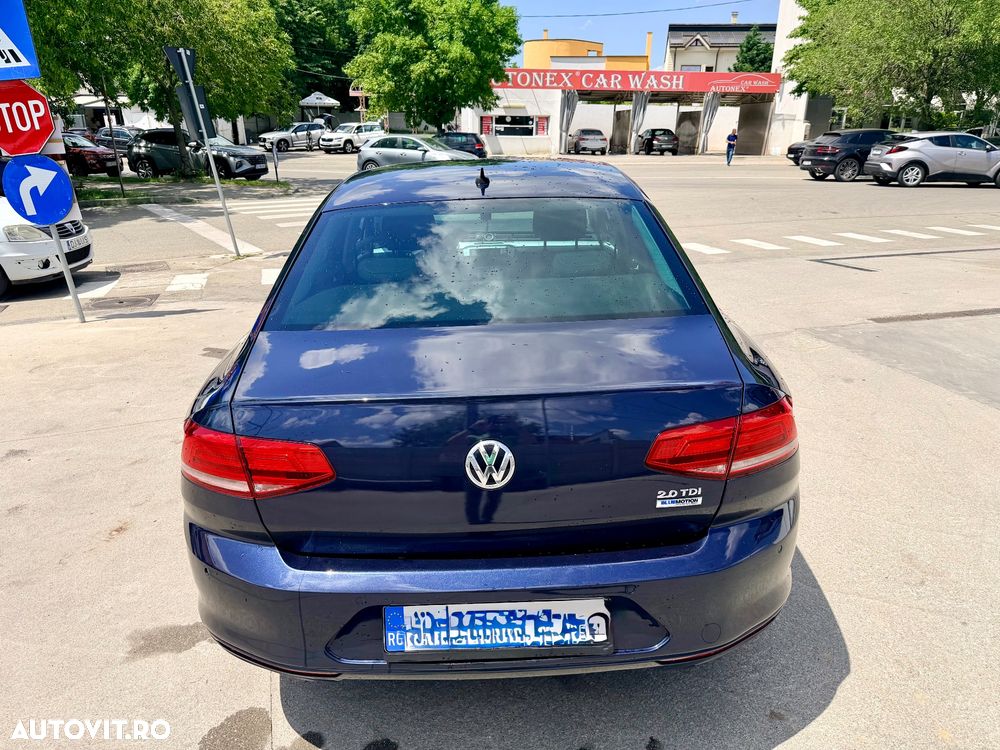 Volkswagen Passat 2.0 TDI DSG Comfortline - 5