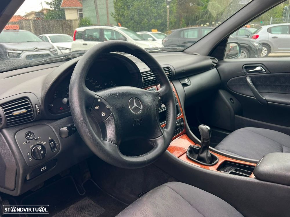 Mercedes-Benz C 220 CDi Avantgarde - 6