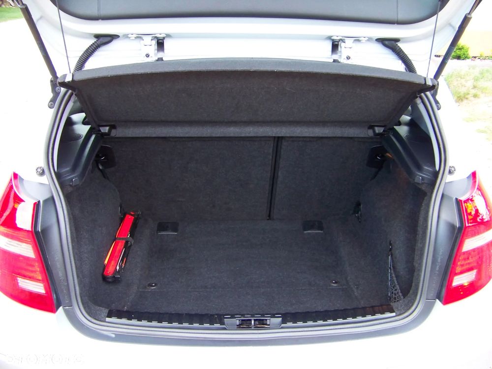 BMW Seria 1 118i - 23