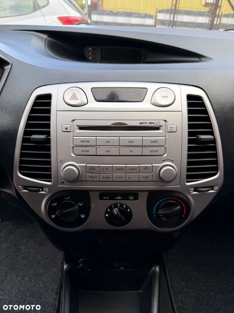 Hyundai i20 1.2 Edition Plus - 8