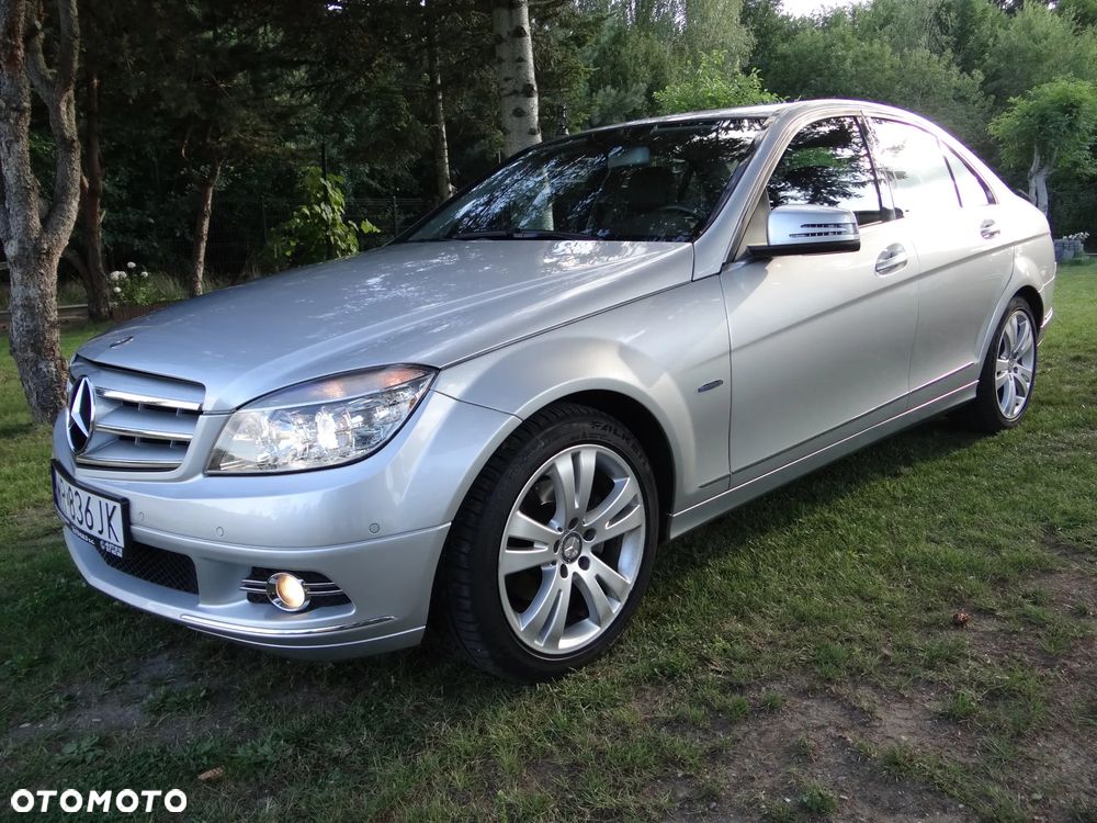 Mercedes-Benz Klasa C 180 BlueEFFICIENCY 7G-TRONIC Avantgarde - 1