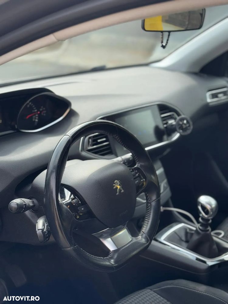Peugeot 308 BlueHDi 130 Active Pack - 6