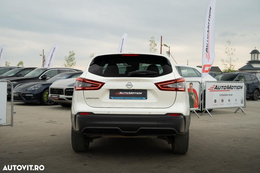 Nissan Qashqai - 24