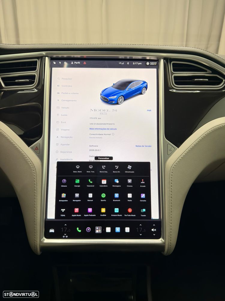 Tesla Model S 85 - 16