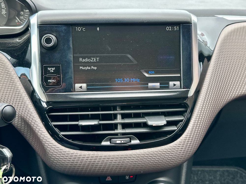 Peugeot 2008 PureTech 82 Allure - 36
