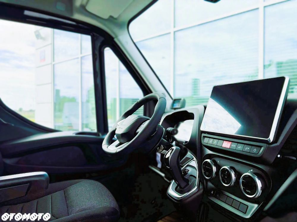 Iveco Daily 50CI8HA8 AUTOMAT - 12