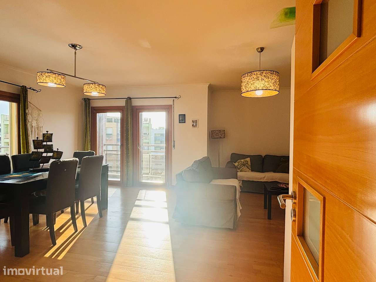 Apartamento T3 com 3 varandas, box e muito mais –Parque das Oliveiras - Grande imagem: 2/27
