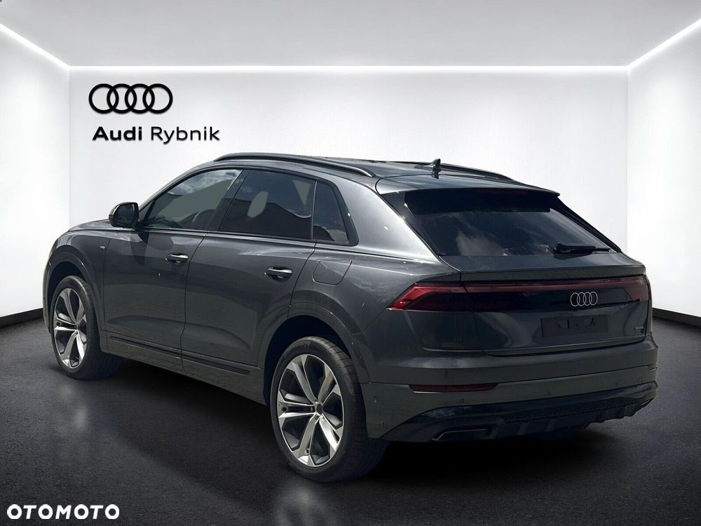 Audi Q8 - 3