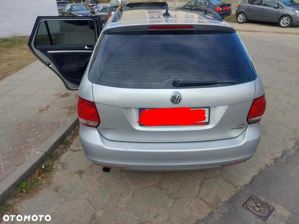 Volkswagen Golf 1.6 TDI DPF BlueMotion Technology Trendline - 6