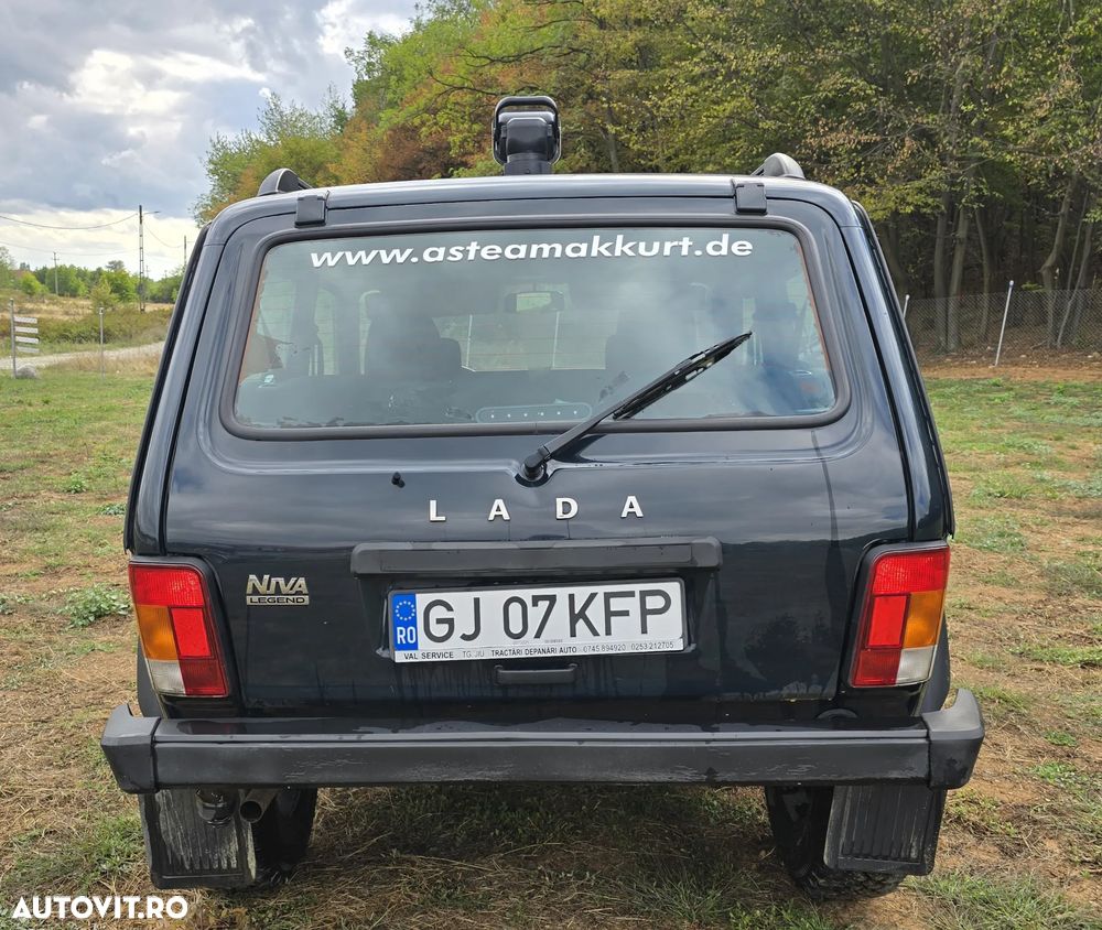 Lada Niva - 3