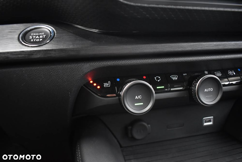 Citroën C5X 1.6 PureTech Shine EAT8 - 31