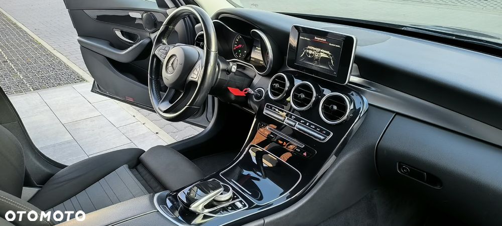 Mercedes-Benz Klasa C 350 e 7G-TRONIC Avantgarde - 30