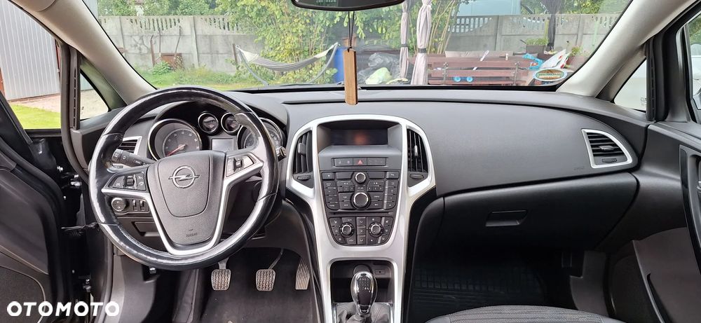 Opel Astra 1.4 T Sport EU6 - 19
