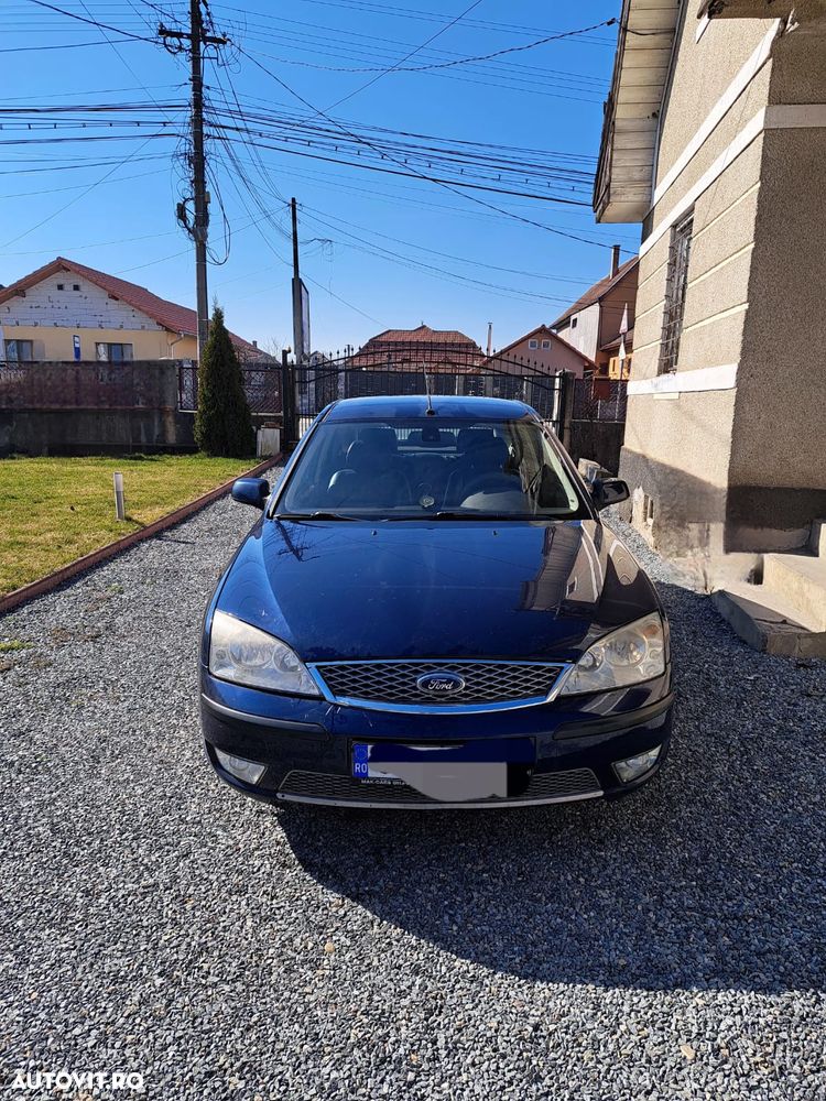 Ford Mondeo 2.0TDCi Ghia - 1