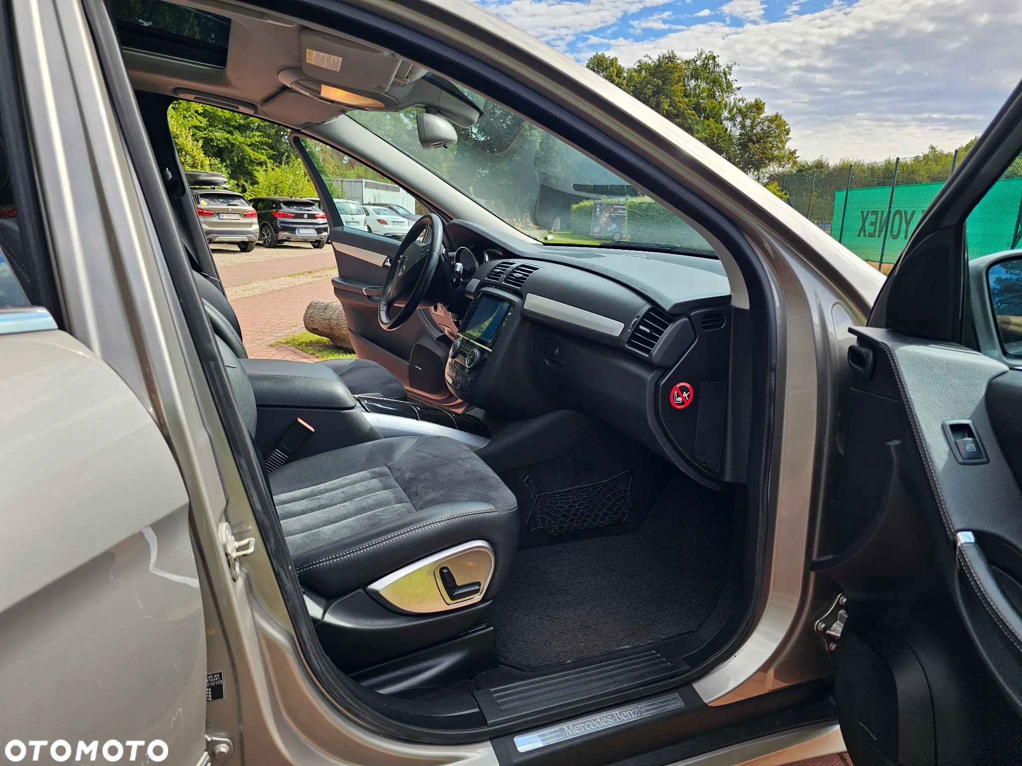 Mercedes-Benz Klasa R 320 CDI L 4Matic 7G-TRONIC Travel Edition - 9
