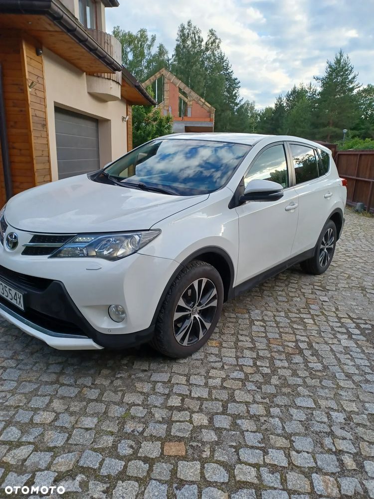 Toyota RAV4 2.0 D-4D Active 4x2
