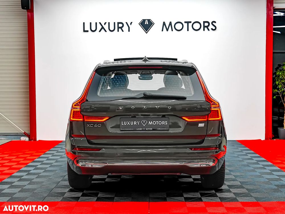 Volvo XC 60 Recharge T6 Twin Engine eAWD Inscription Expression - 13