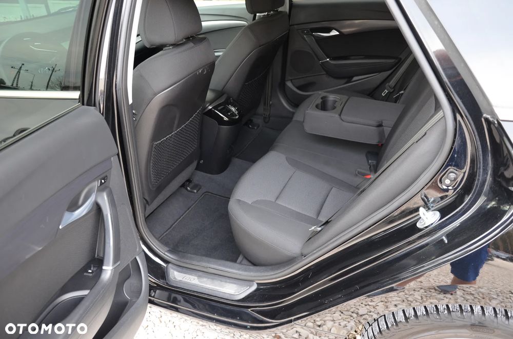 Hyundai i40 Kombi 1.7 CRDi Premium - 31