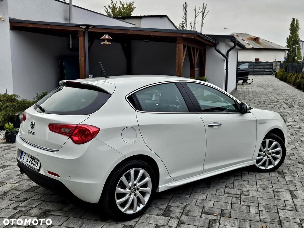 Alfa Romeo Giulietta 1.4 TB 16V Turismo - 11