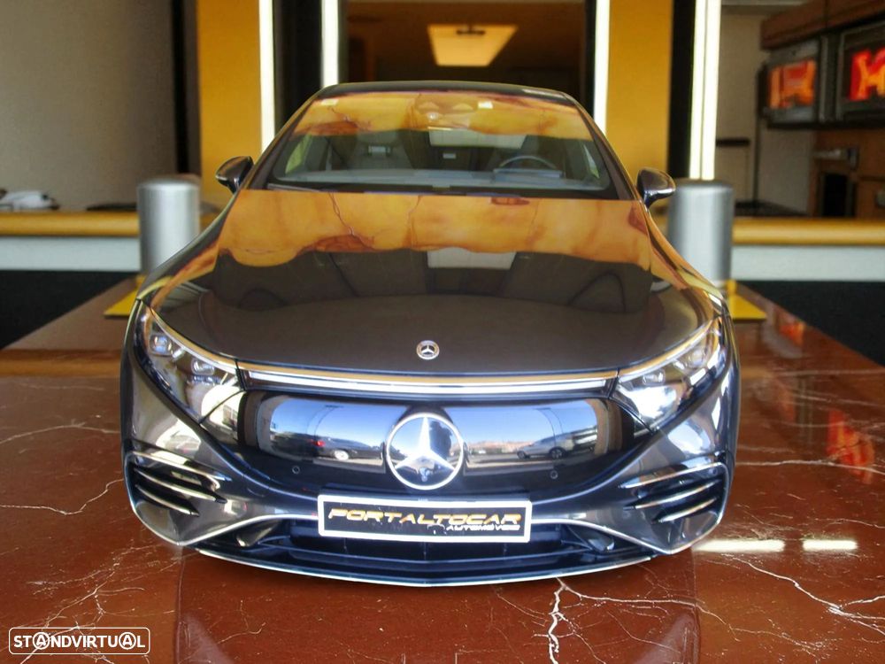 Mercedes-Benz EQS