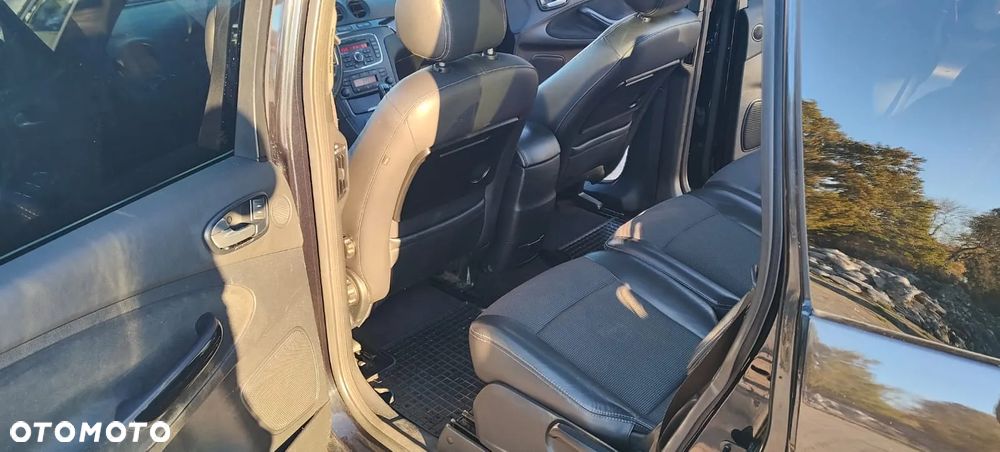 Ford S-Max 2.0 TDCi Ambiente - 8