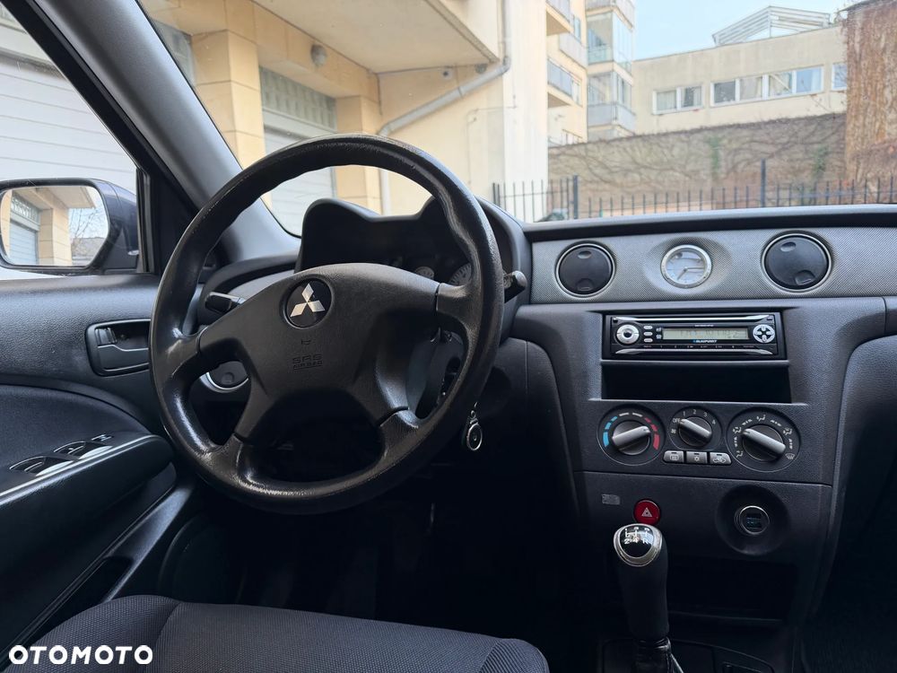 Mitsubishi Outlander 2.0 2WD Invite - 7